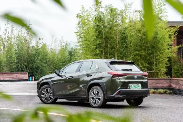 试驾雷克萨斯ux 300e:不同的驱动,同样的灵魂