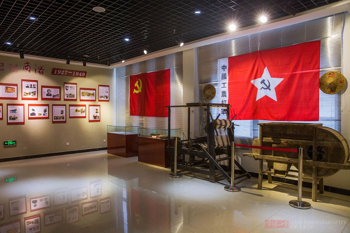 少关注明星,多看看红色教育基地,真正应该牢记的人是他们