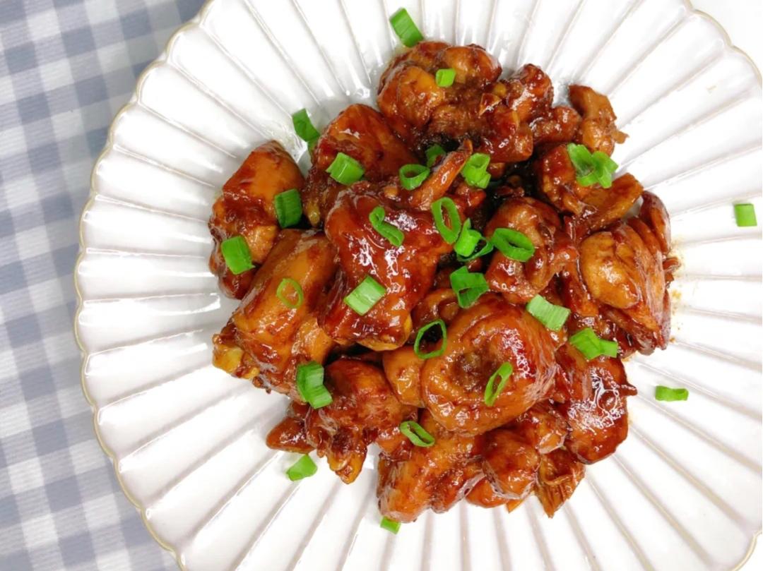 美食家常菜推荐板栗烧鸡葱油焖鸡红烧肉酱香浓郁超美味