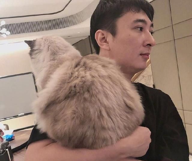 王思聪偷看赖神直播?聊天记录被曝光后,居然和赖神瓜妹的一个样休闲区蓝鸢梦想 - Www.slyday.coM 王思聪偷看赖神直播?聊天记录被曝光后,居然和赖神瓜妹的一个样休闲区蓝鸢梦想 - Www.slyday.coM