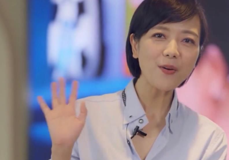 汪涵妻子杨乐乐全面复出?曾在结婚生子后隐退,当全职妈妈太可惜