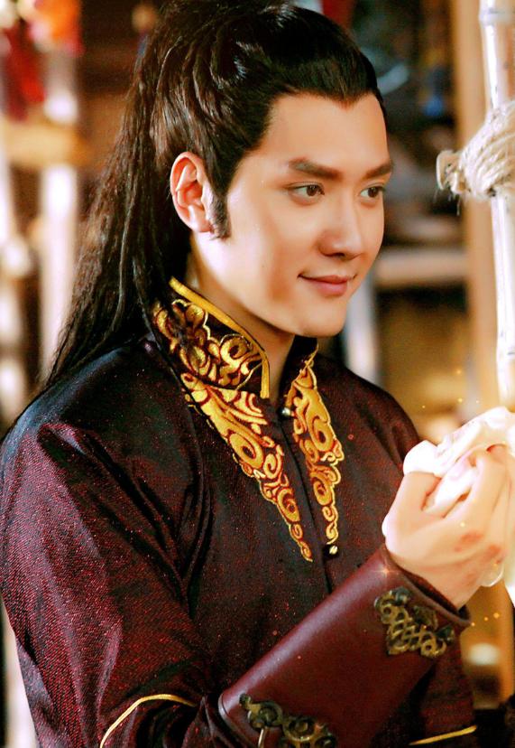 有种对比叫离婚后赵丽颖越来越美丽冯绍峰却消瘦大变样