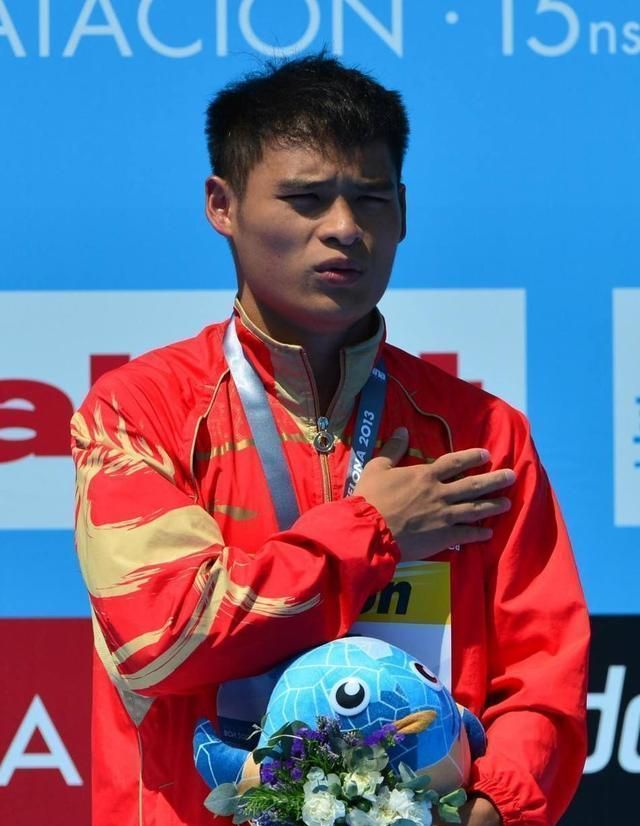 他曾赛场清唱国歌,但以世界冠军身份换籍,今一消息招致骂声一片休闲区蓝鸢梦想 - Www.slyday.coM 他曾赛场清唱国歌,但以世界冠军身份换籍,今一消息招致骂声一片休闲区蓝鸢梦想 - Www.slyday.coM