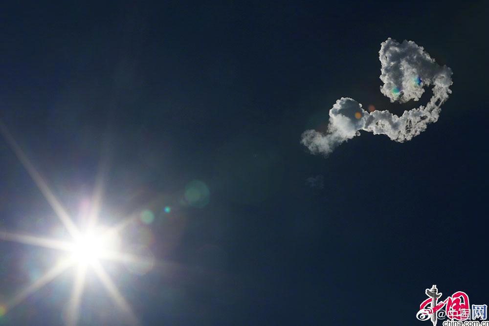 激动人心 神舟十二号载人飞船发射圆满成功休闲区蓝鸢梦想 - Www.slyday.coM