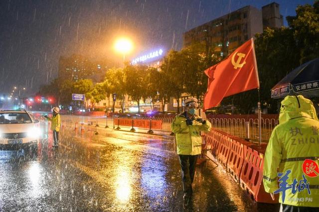 「视频 图集」一线特写|芳村的夜