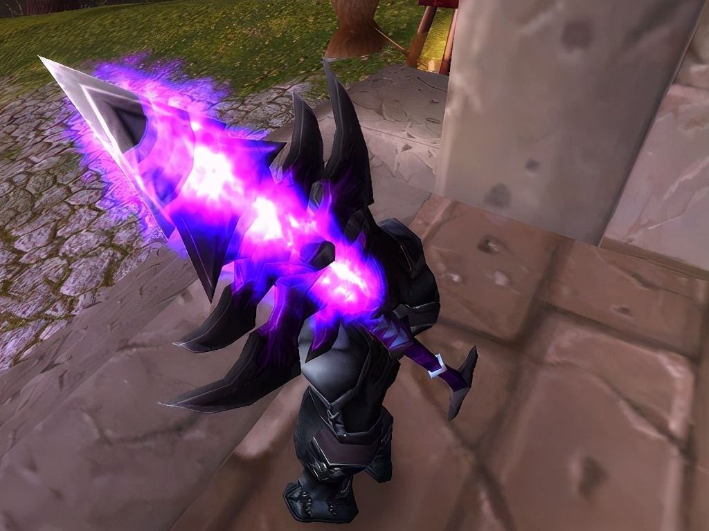 的"无尽秘密法杖"以及最终boss玛克扎尔王子掉落的"凤凰之日怒长弓"