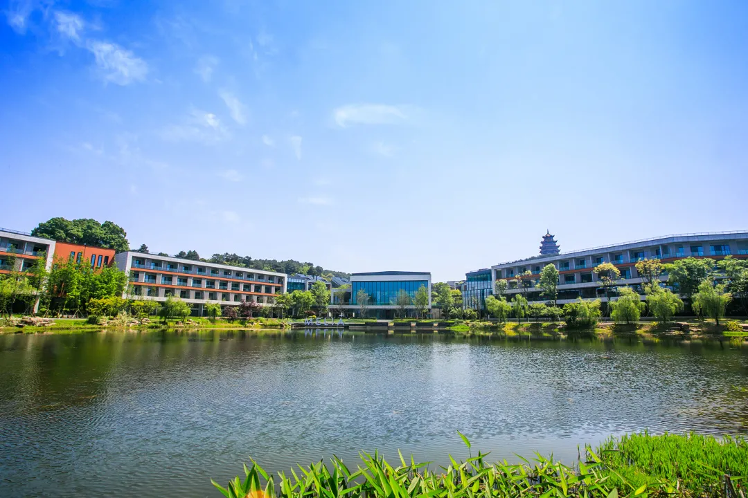 重庆美利亚酒店荣膺第八届酒店新势力传媒大奖