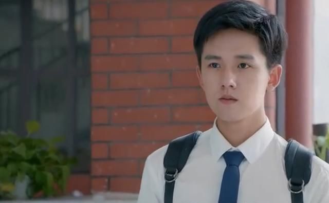 肖雨,张耀,周也主演的《陪你到世界终结》定档6月21日开播