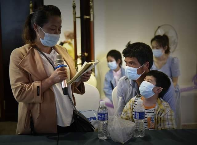 7岁男孩儿童节高兴玩耍,父母却为他体内不定时“炸弹”担心不已休闲区蓝鸢梦想 - Www.slyday.coM 7岁男孩儿童节高兴玩耍,父母却为他体内不定时“炸弹”担心不已休闲区蓝鸢梦想 - Www.slyday.coM