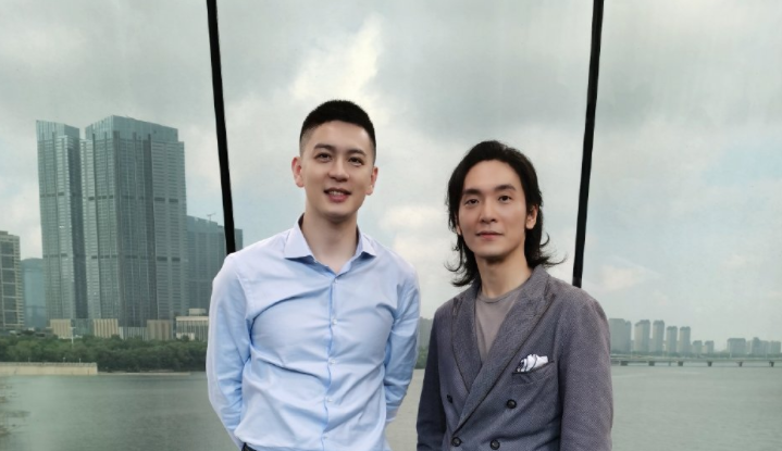 四消息杨鸣上节目卢伟官宣上海付豪被追星日本1人谈cba