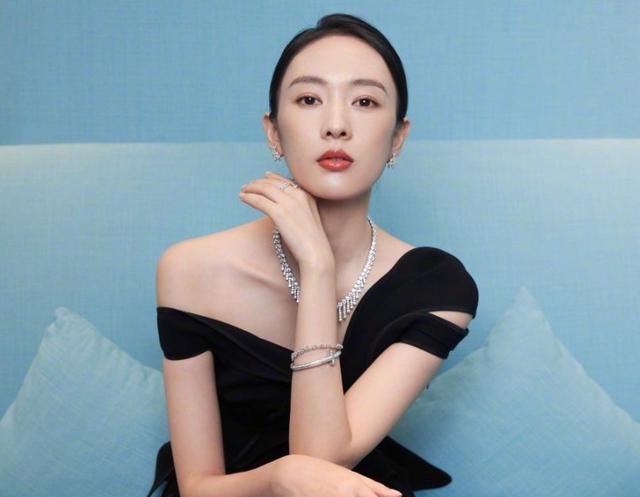 关晓彤和童瑶同框,身材对比明显,网友:看出先天条件的重要性了休闲区蓝鸢梦想 - Www.slyday.coM 关晓彤和童瑶同框,身材对比明显,网友:看出先天条件的重要性了休闲区蓝鸢梦想 - Www.slyday.coM