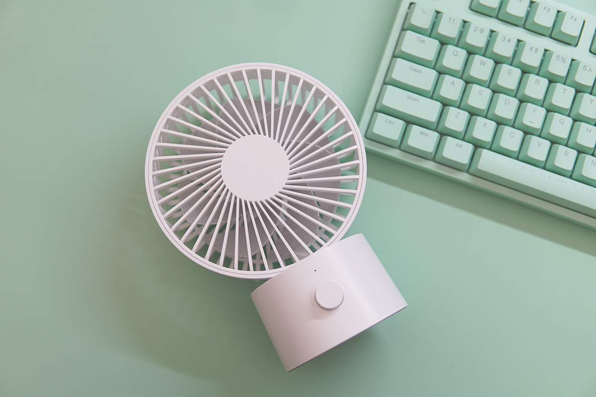 把清凉装进背包里,可以随身携带的紫米桌面小风扇__财经头条