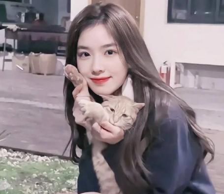 细品王思聪和孙一宁的聊天记录,终于知道,他为什么追不上孙一宁休闲区蓝鸢梦想 - Www.slyday.coM