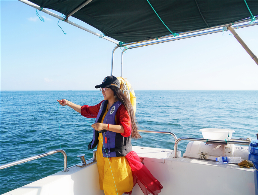 国内浪漫的海岛浙江嵊泗东方小希腊坐船海钓欣赏唯美日落