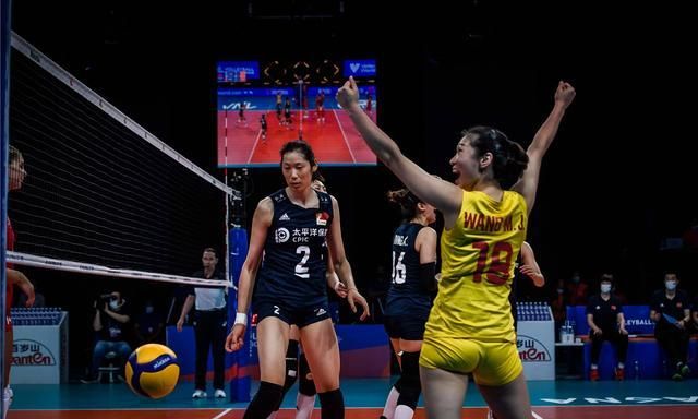 CCTV5连播3场,中国女排VS波兰,葡萄牙VS德国,西班牙VS波兰男足休闲区蓝鸢梦想 - Www.slyday.coM