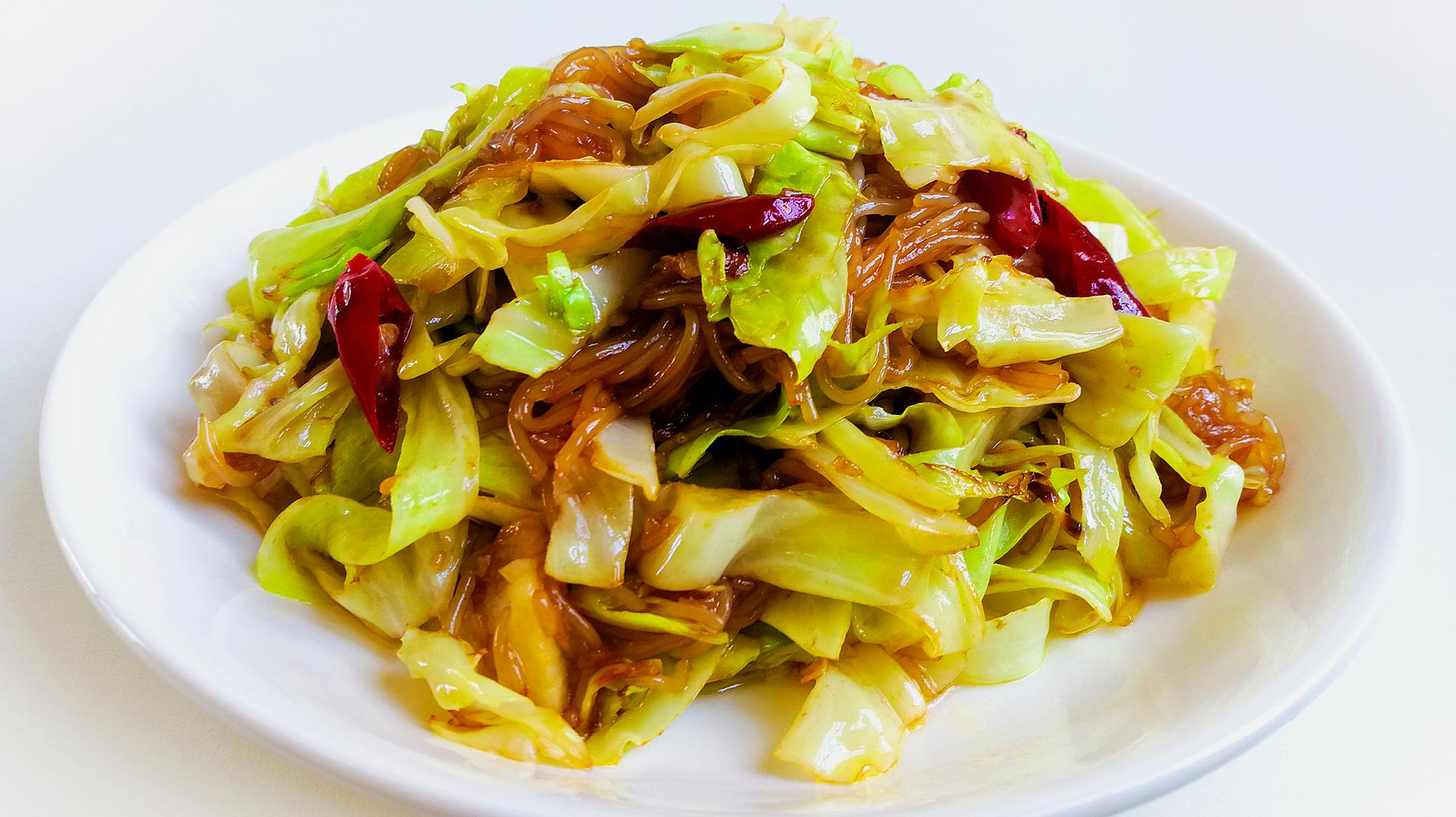 洋白菜炒粉怎么做好吃