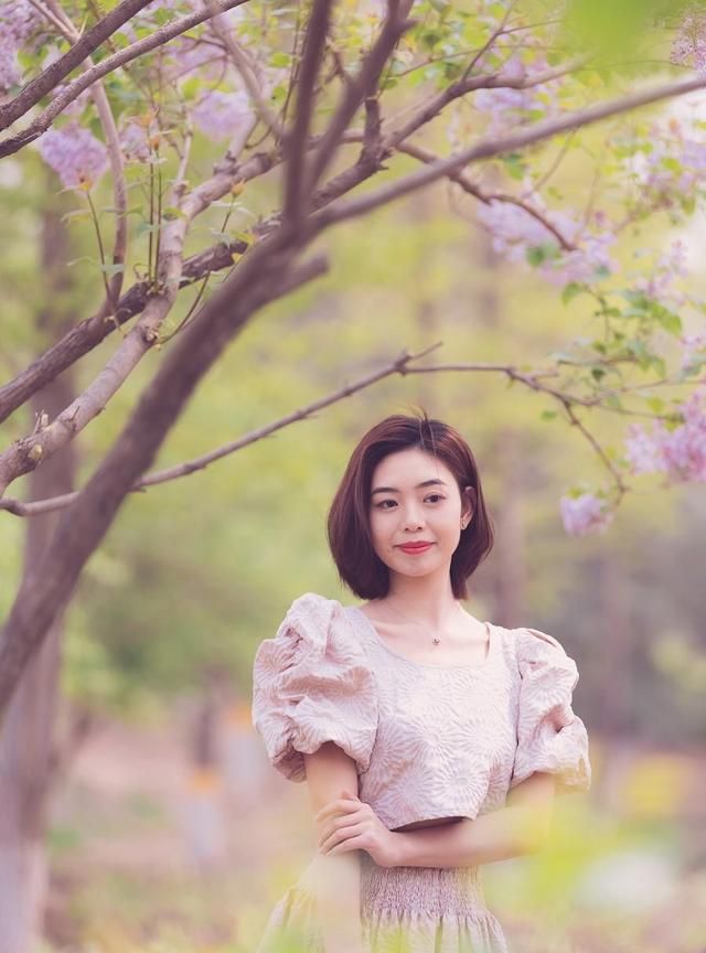 经典好看的8个拍照姿势简单易懂掌握起来轻松拍出好照片