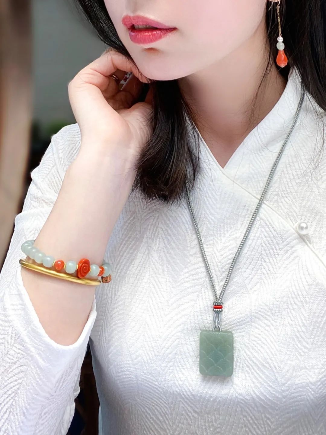 稀有莫兰迪色新疆和田玉如雨过天青古意今琢内敛高质chin美物