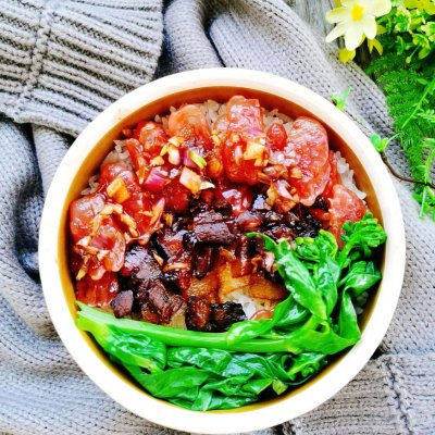 红葱头腊味钵仔蒸饭