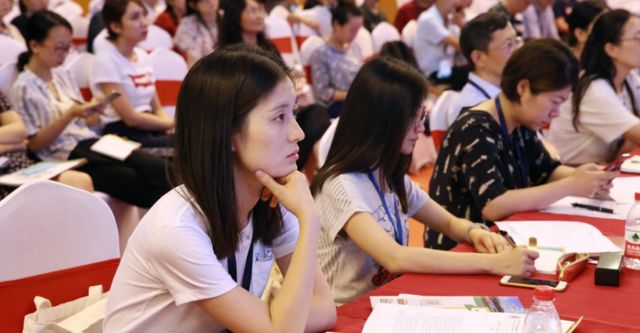 学生晒和父母的“聊天记录”,惹网友狂笑不止,直言母爱太现实了休闲区蓝鸢梦想 - Www.slyday.coM 学生晒和父母的“聊天记录”,惹网友狂笑不止,直言母爱太现实了休闲区蓝鸢梦想 - Www.slyday.coM