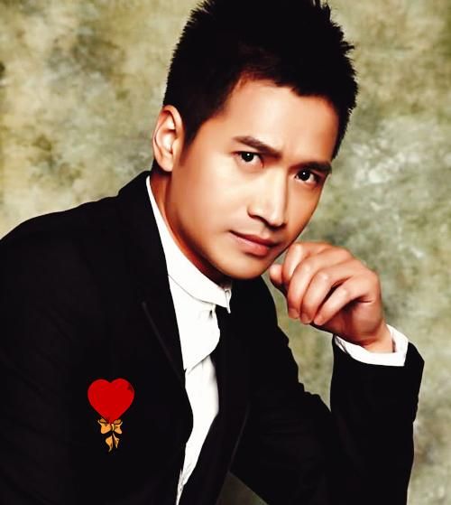 被富婆抛弃的男星,他50岁还不闲着,软饭真的是不好吃啊