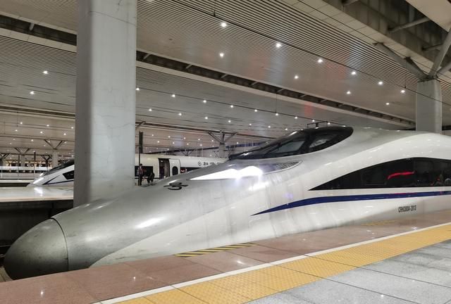 g1571/2周口的始发进京车次,也是周口三趟进京车次之一,运行郑阜高铁