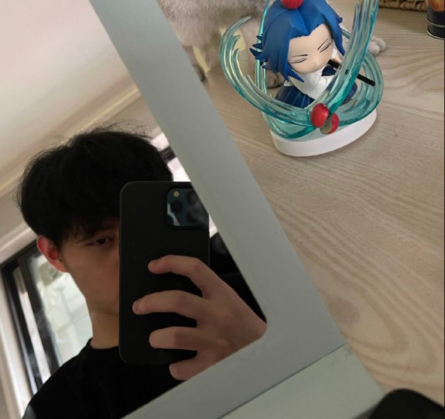 北慕离露脸不远,直播低调开镜头,动态英俊帅气照堪比