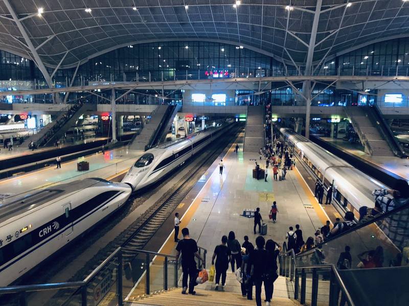 为什么大家宁愿选择乘坐5小时的高铁也不愿选择坐2小时飞机呢