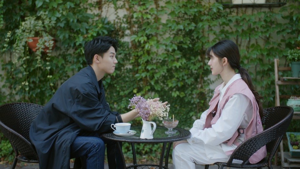 无论看多少遍安心@赵露思的微博 安生@jz周峻纬 重逢那天的场景