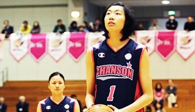 女篮"叛徒"李明阳:养病期间背叛祖国,入日籍认日本富商为干爹