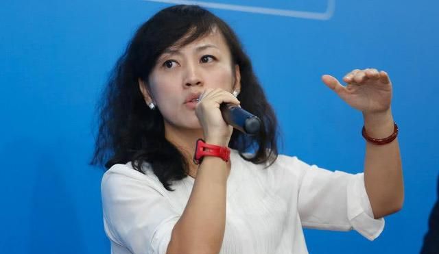 柳青联想董事长的女儿身患癌症却还在工作让滴滴重回巅峰