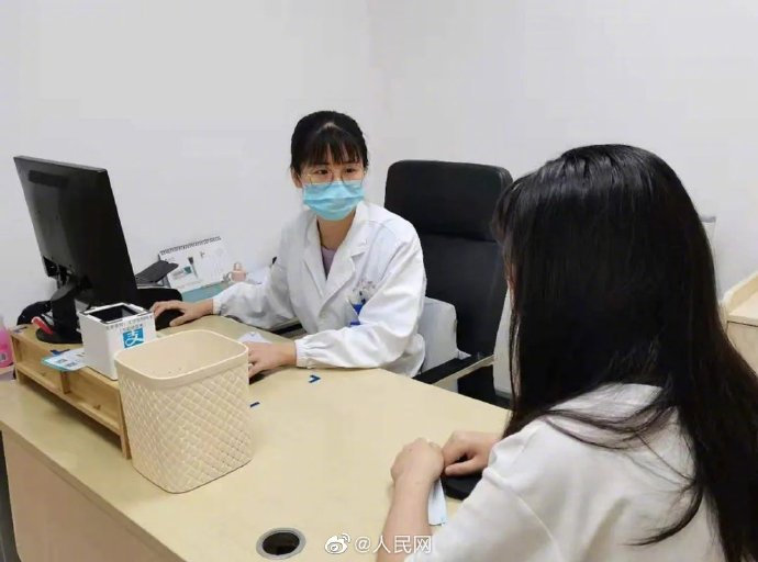 90后女孩熬夜10年长老年斑：没在2点前睡过休闲区蓝鸢梦想 - Www.slyday.coM