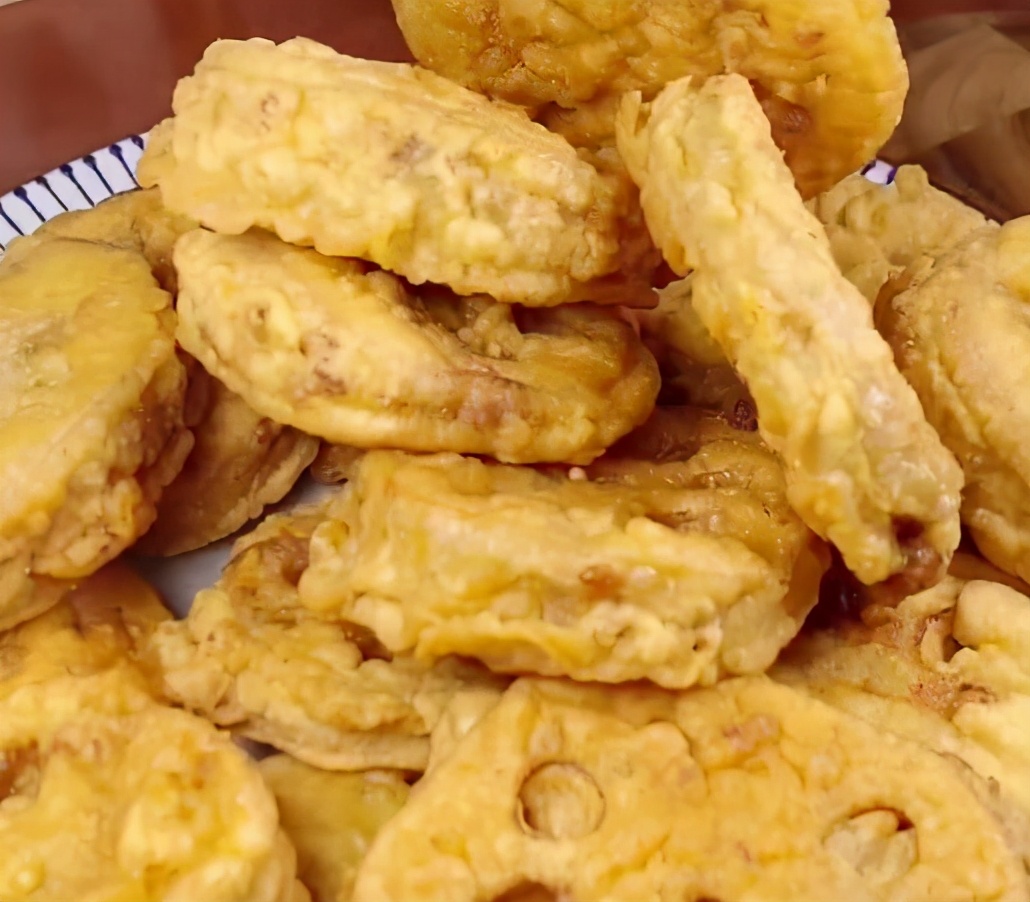 又酥又脆真的很好吃教你怎么做炸藕盒