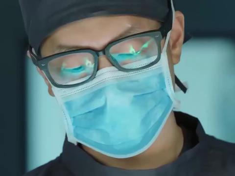 儿科医生手术有条不紊的开始褚子健是主刀医生