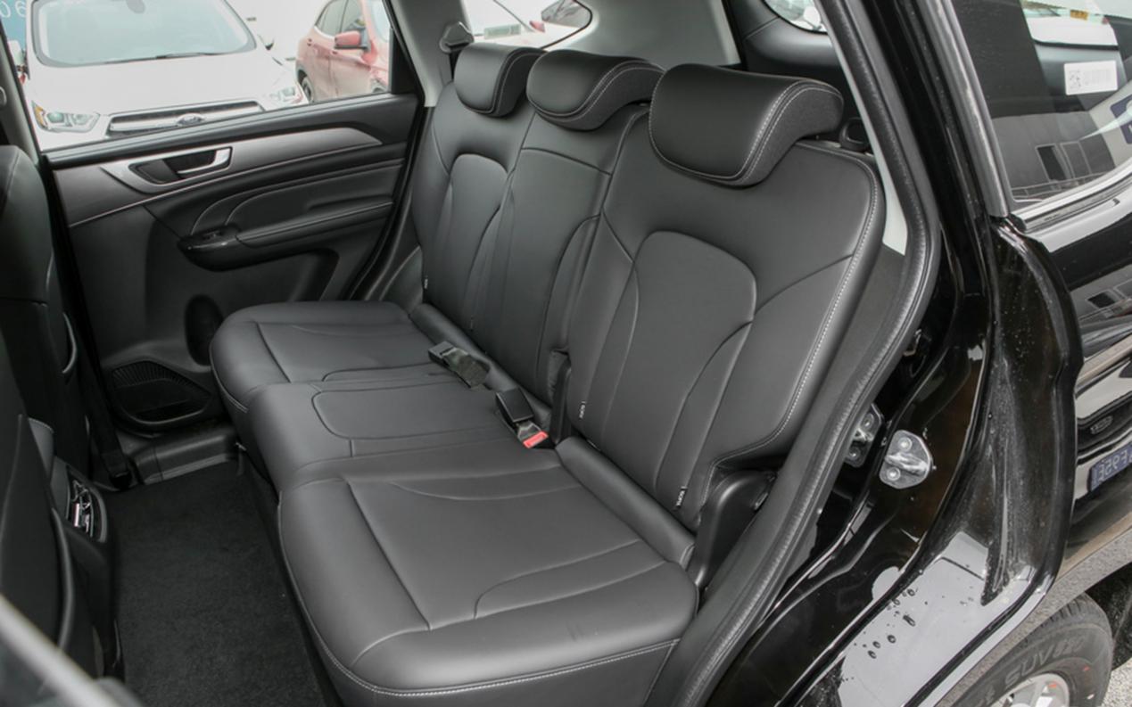 真香女神柳岩出任用户增长官,哈弗m6 plus到底有多香?