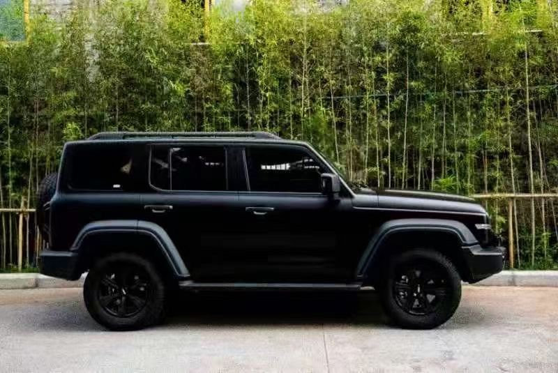 膜呗改色案例坦克300全车换色磨砂黑硬汉就用这个颜色来体现