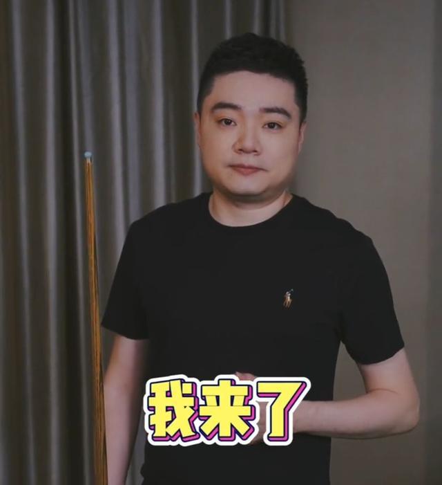 丁俊晖发起全网挑战，三天涨粉400万，球迷呼唤潘晓婷一较高下休闲区蓝鸢梦想 - Www.slyday.coM