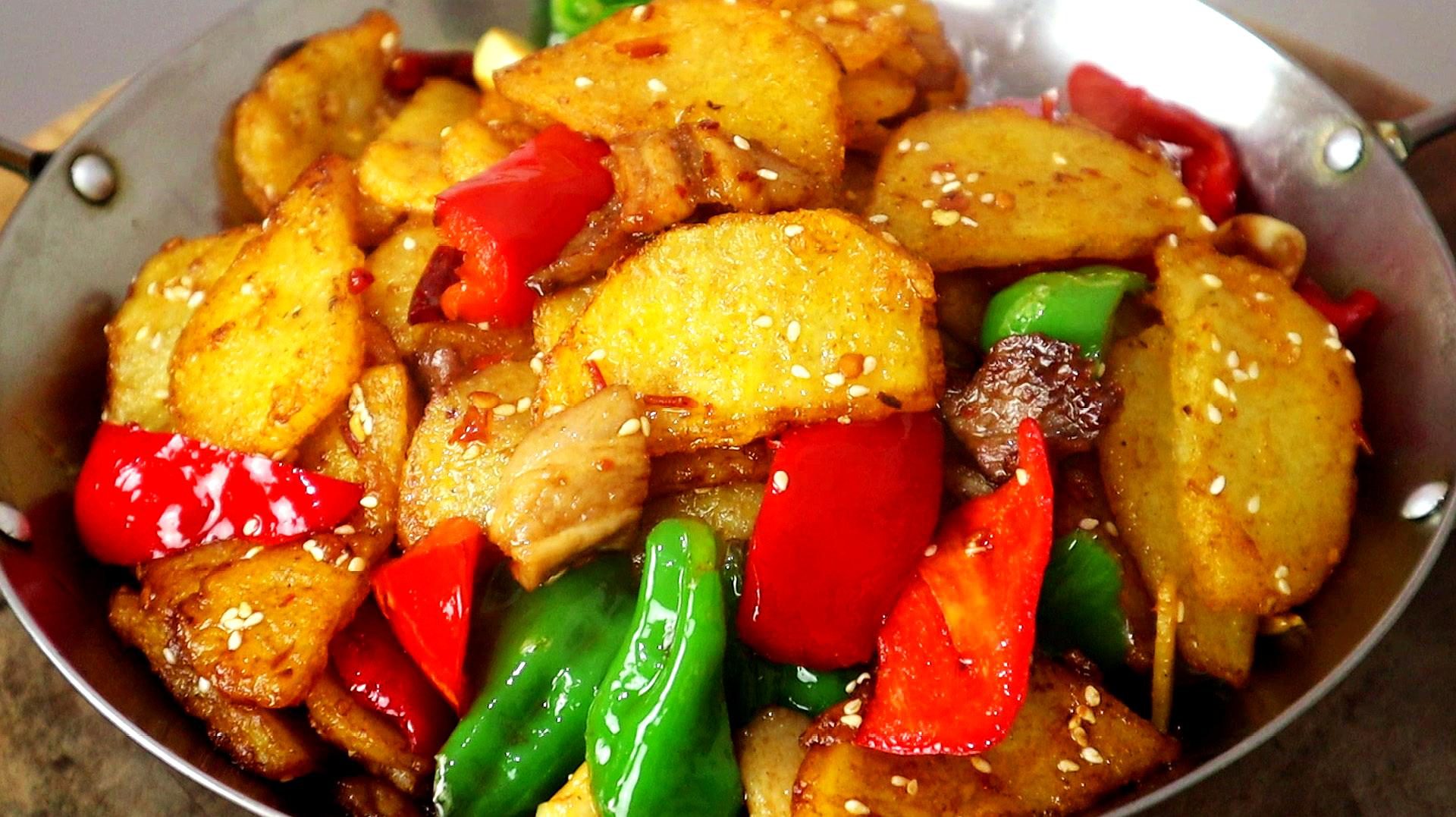 干锅土豆片香辣过瘾