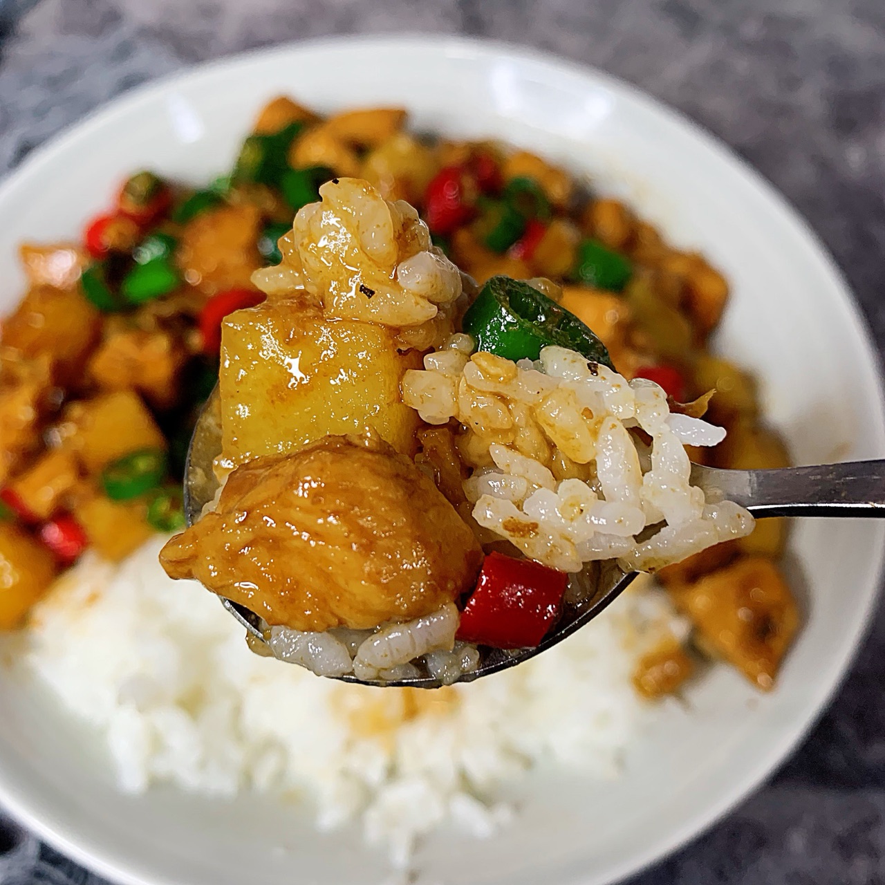经典一人食,黑椒土豆鸡肉盖饭,有菜有饭,比外面买要实惠太多了