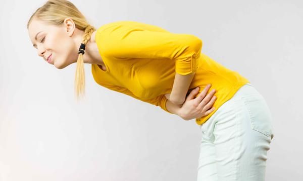 明明只吃了一点东西,却感觉肚子撑,是什么原因?不排除病菌感染