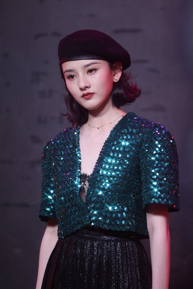 童星三毛近况曝光长相英俊浓眉大眼青簪锁三千超浪漫