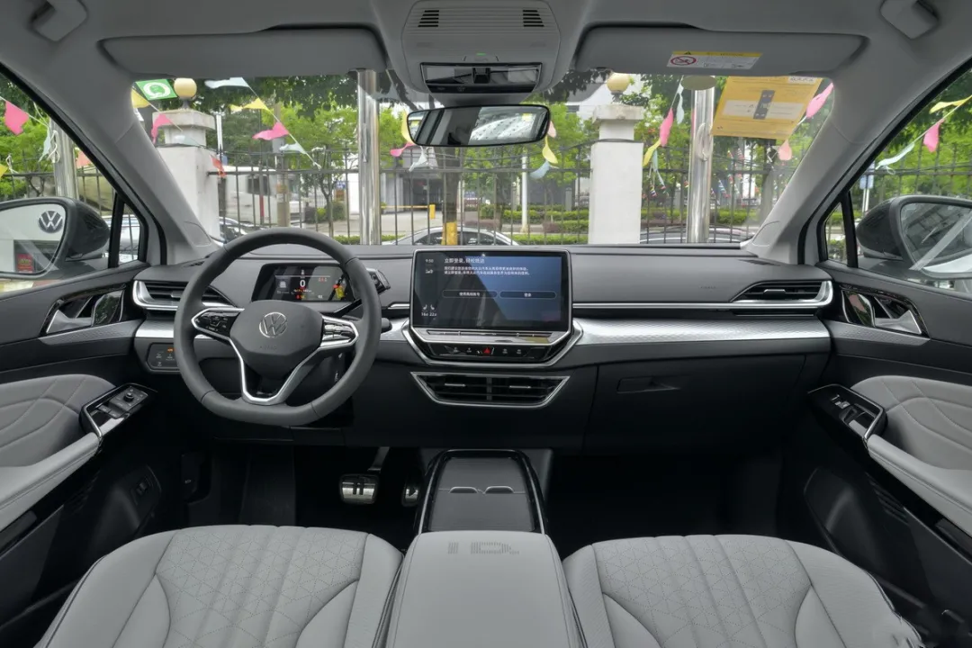 不妨看看同级售价最便宜的上汽大众id.6 x