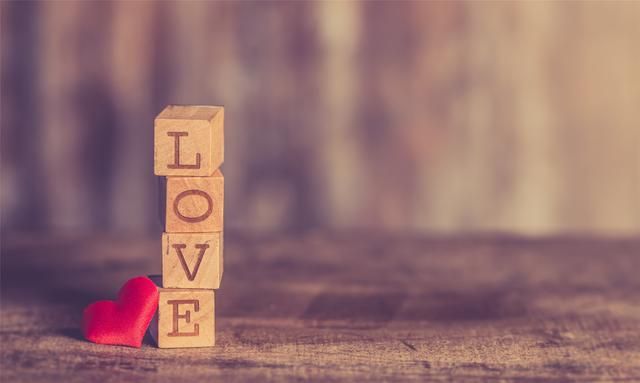 忘掉一个人最合适的方式,从来都不是拉黑和删除休闲区蓝鸢梦想 - Www.slyday.coM