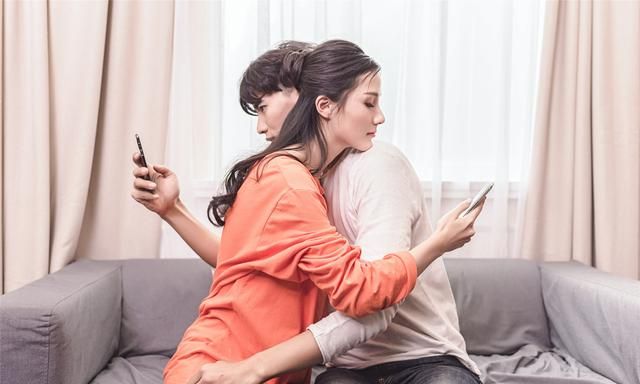 忘掉一个人最合适的方式,从来都不是拉黑和删除休闲区蓝鸢梦想 - Www.slyday.coM