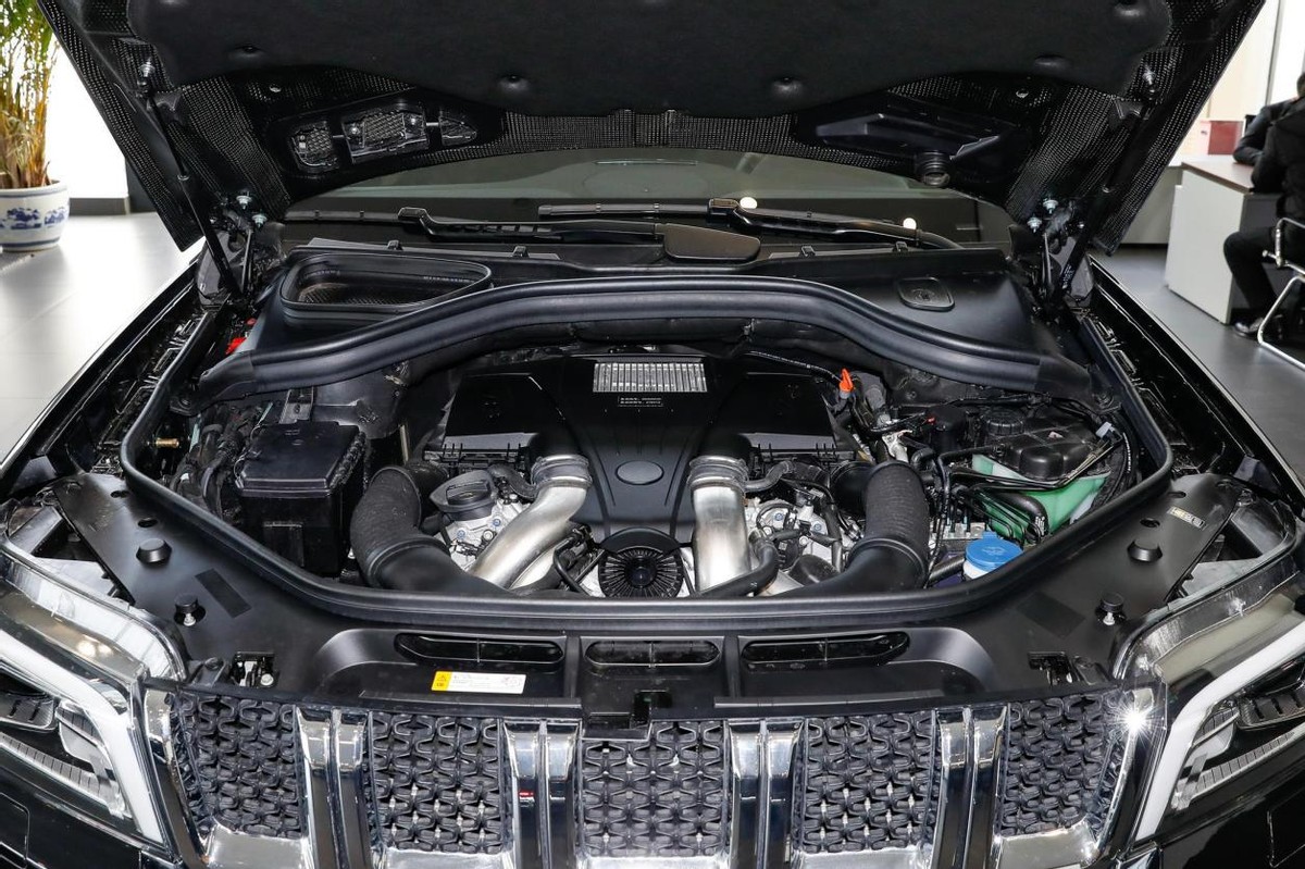 动力是北京bj90的一大亮点,与奔驰gls级共享的m276与m278两台发动机都