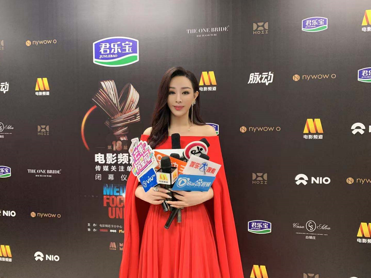 歌唱家谢名受邀参加上海国际电影节献唱歌曲《唱支山歌给党听》