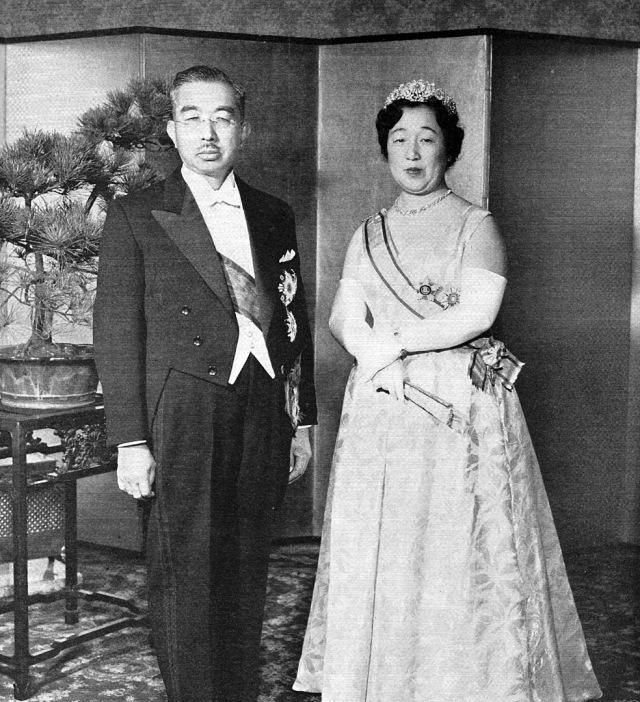 良子皇后折磨儿媳至死方休小眼睛遗传给重孙女浪费雅子基因