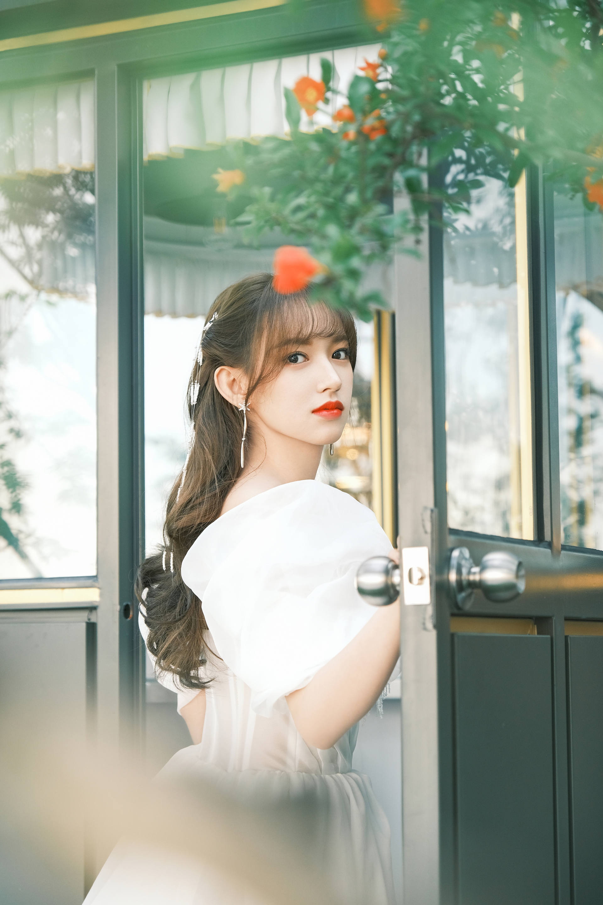 转型演员却屡遭争议程潇能否凭你微笑时很美逆袭