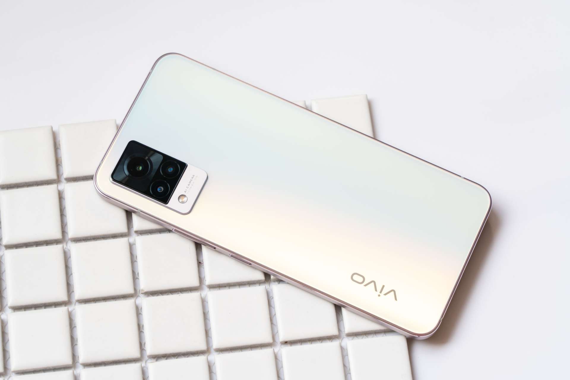气质决定热度:vivo s9可能更懂时下的年轻人