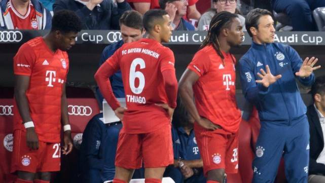 力压B费首发！葡萄牙金童梦回2016 离开拜仁重拾“第二春”休闲区蓝鸢梦想 - Www.slyday.coM